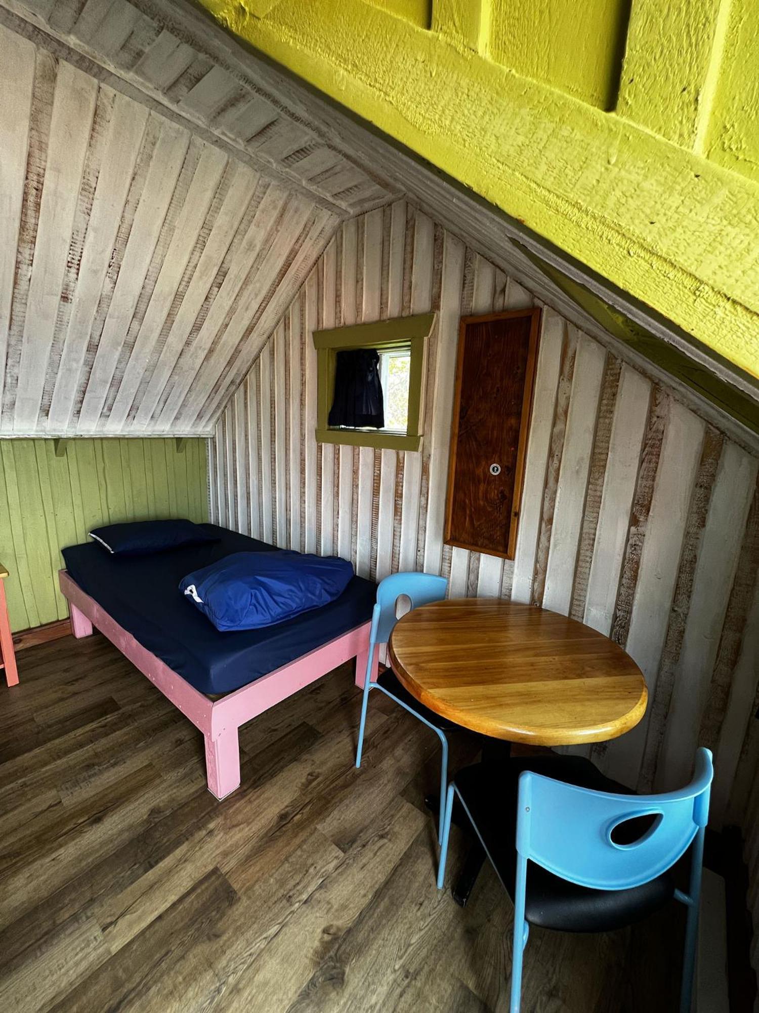 Auberge Festive Sea Shack Sainte Anne des Monts Екстер'єр фото